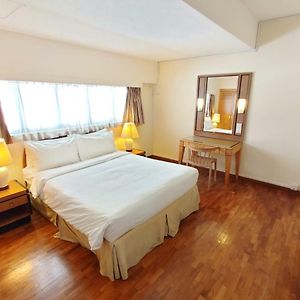 Premier Suite