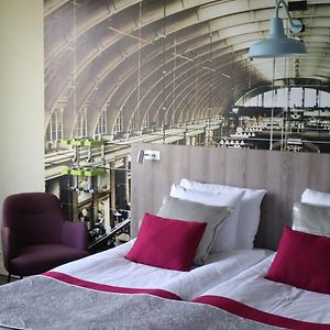 Superior Zimmer mit Kingsize-Bett