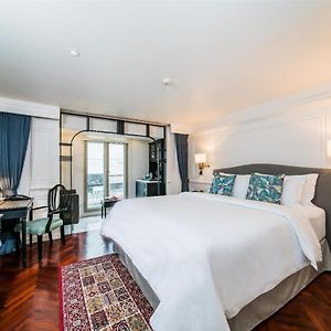 Deluxe Zimmer mit Kingsize-Bett
