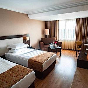 Standard Zimmer mit zwei Einzelbetten