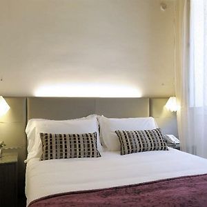 Deluxe Dreibettzimmer