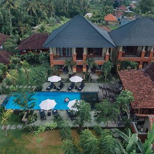 Bubu Suite By Prasi