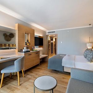 Deluxe Zimmer mit Kingsize-Bett