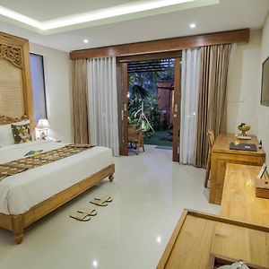 Deluxe Zimmer mit Kingsize-Bett