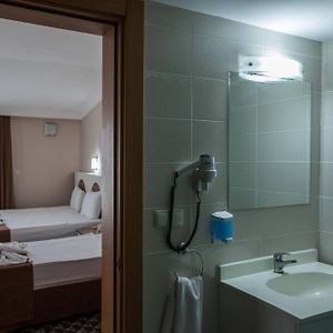 Dreibettzimmer