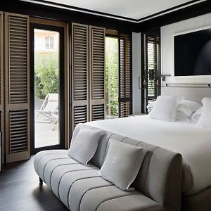 Deluxe Zimmer mit Kingsize-Bett