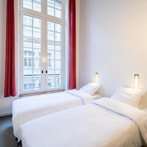 Zimmer mit zwei Einzelbetten