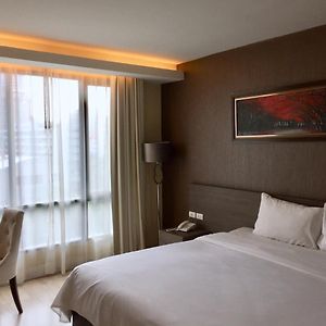 Deluxe Zimmer mit Kingsize-Bett