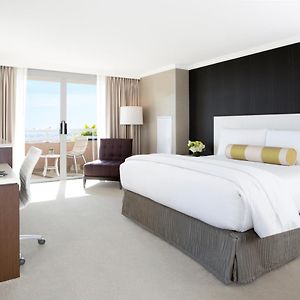 Superior Zimmer mit Kingsize-Bett