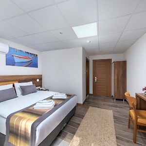 Deluxe Zimmer mit Kingsize-Bett