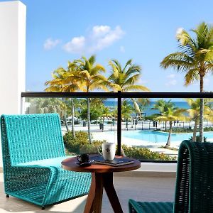 Junior Suite mit Schwimmbadblick