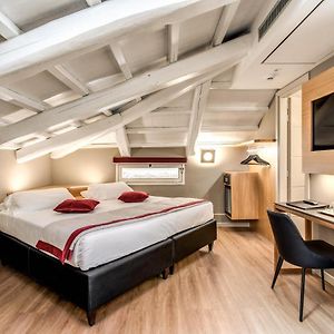Deluxe Dreibettzimmer