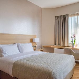 Deluxe Zimmer mit Kingsize-Bett
