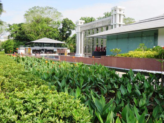 Istana