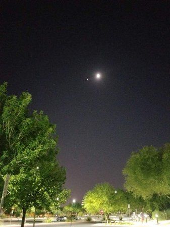 Planetarium und Observatorium